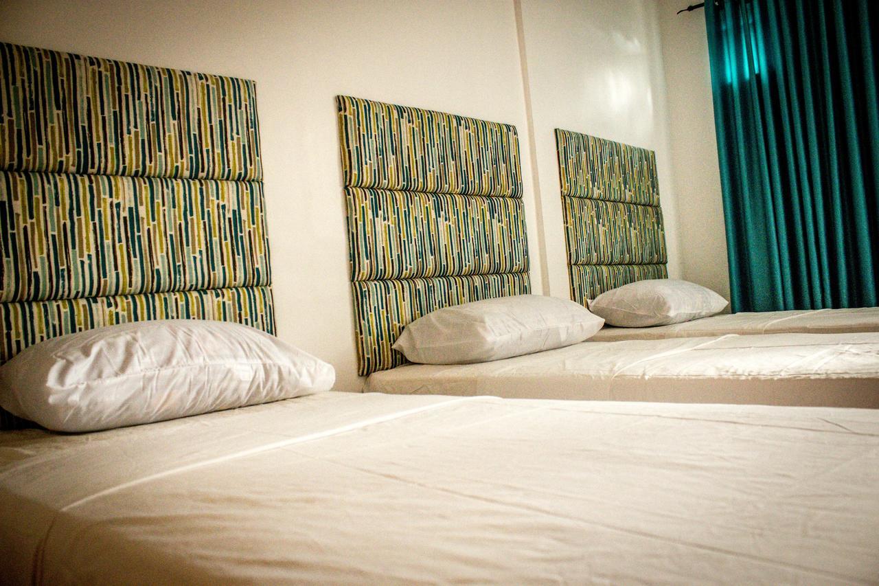 Naps & Maps Hostel Cebu Stadt Exterior foto
